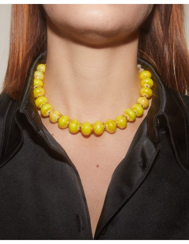 Collier perles jaunes le concept de la Pate a emporter 